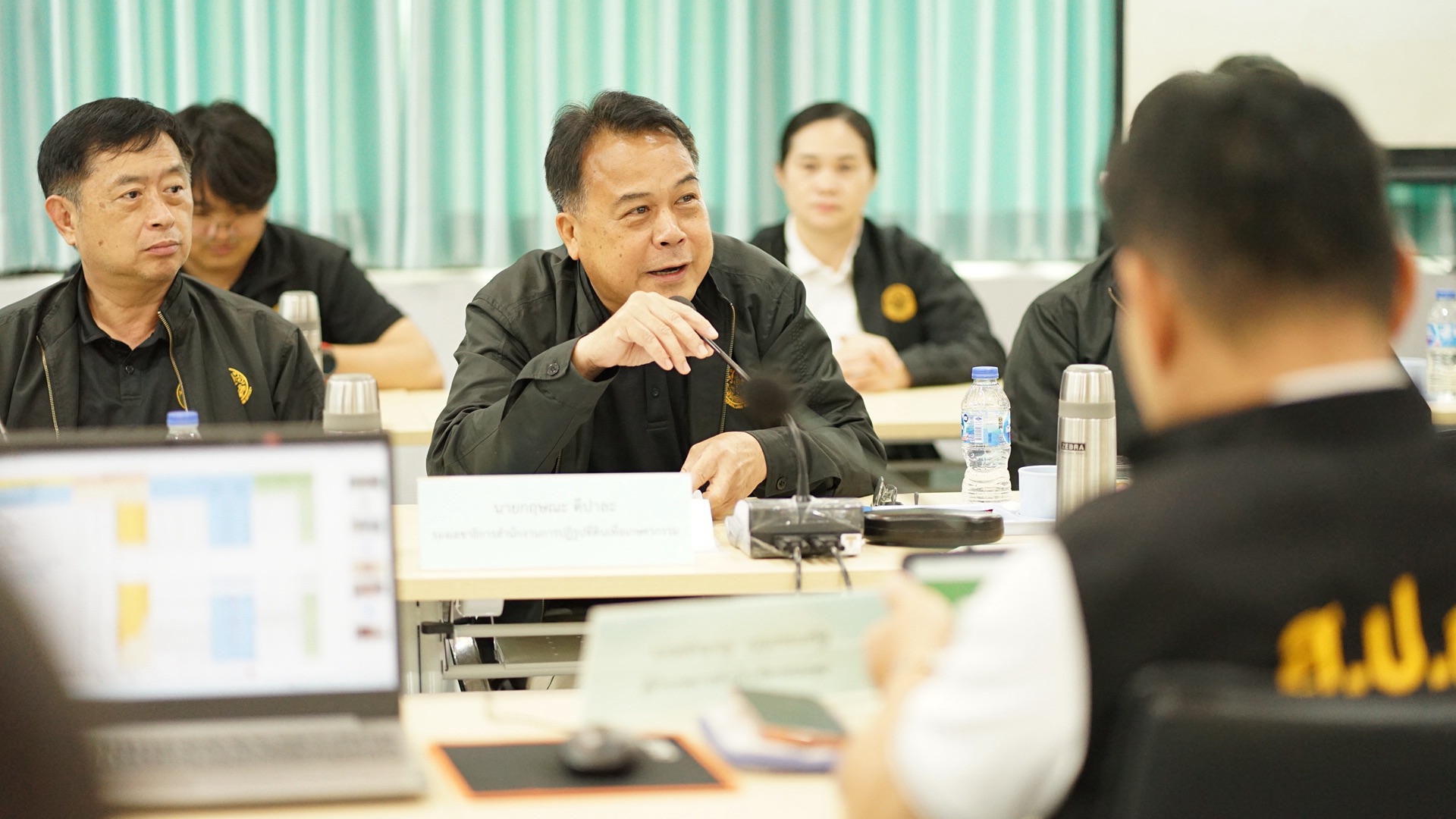 title - เลขาธิการ ส.ป.ก. ประชุมติดตามผลการดำเนินงาน และการใช้จ่ายงบประมาณ ประจำปีงบประมาณ พ.ศ.2569 ของภาคใต้ 